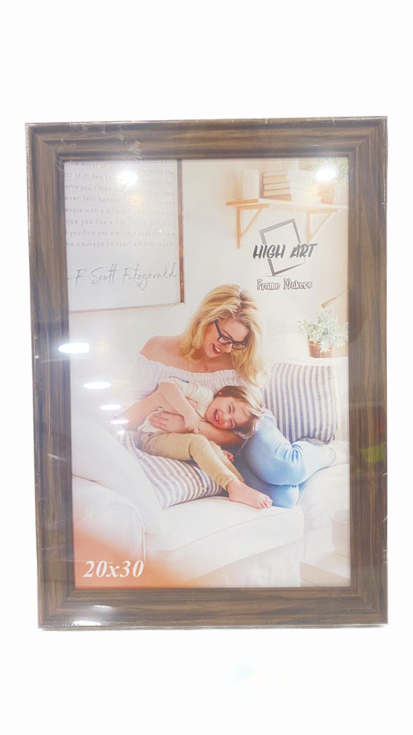 Wooden Frame 20*30 cm with Unbreakable Plastic Frontage