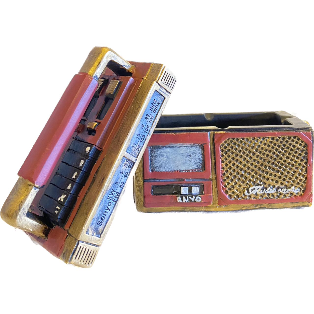 Vintage Decor Small Radio