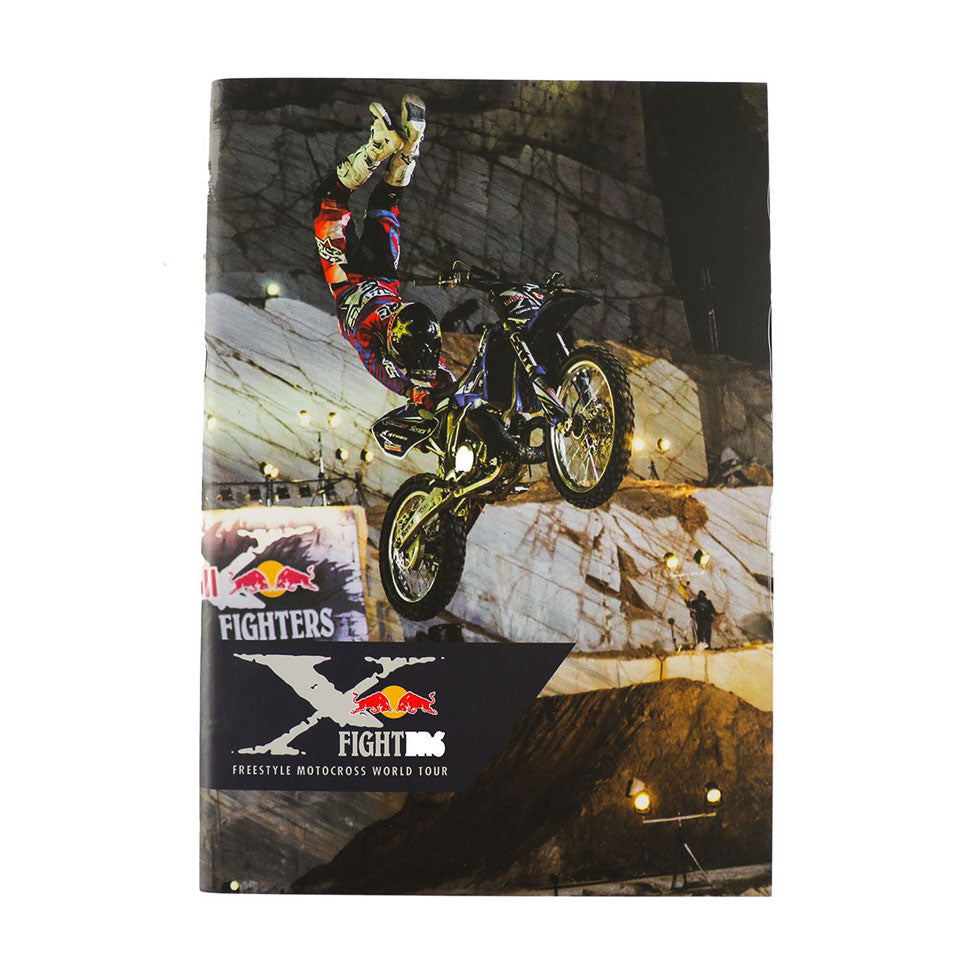 Cool School Notebook (Squared 1 cm)